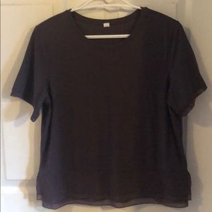 Lululemon crop top